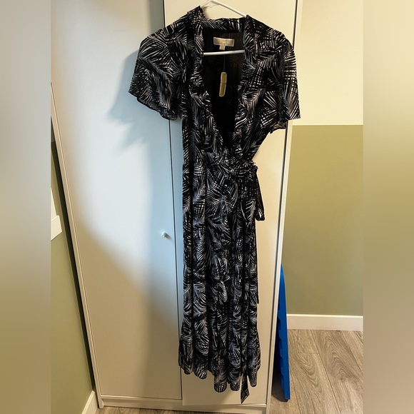 Michael Kors Dress - NWT - Picture 5 of 5